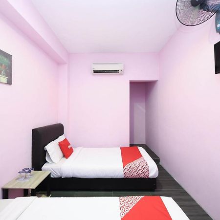 OYO 1125 Ir Inn Hotel Skudai Eksteriør bilde